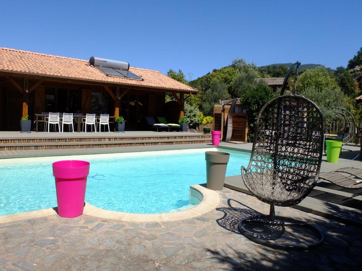 A Dodolela Bed and Breakfast Omessa Buitenkant foto